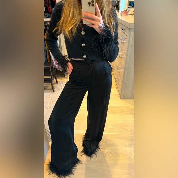 Feather hem wide leg satin pants - extra long fit - Picture 5 of 10